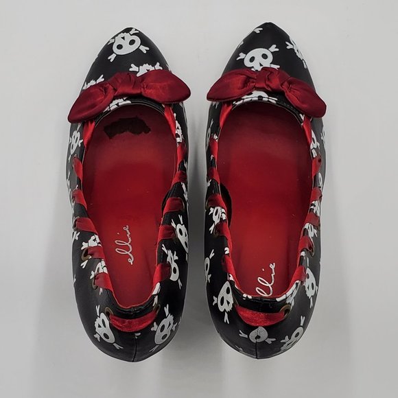 Ellie Skull & Crossbones Heels - Picture 10 of 15
